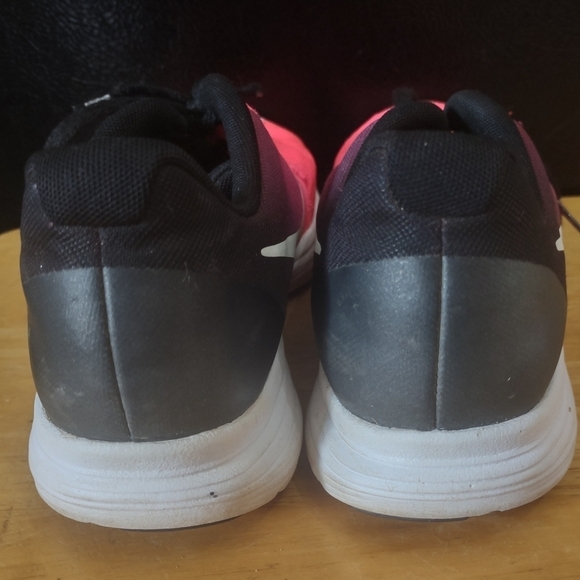 COPY - NiKE Revolution 3 Kids Girls size 5.5y multi pink - Picture 13 of 15